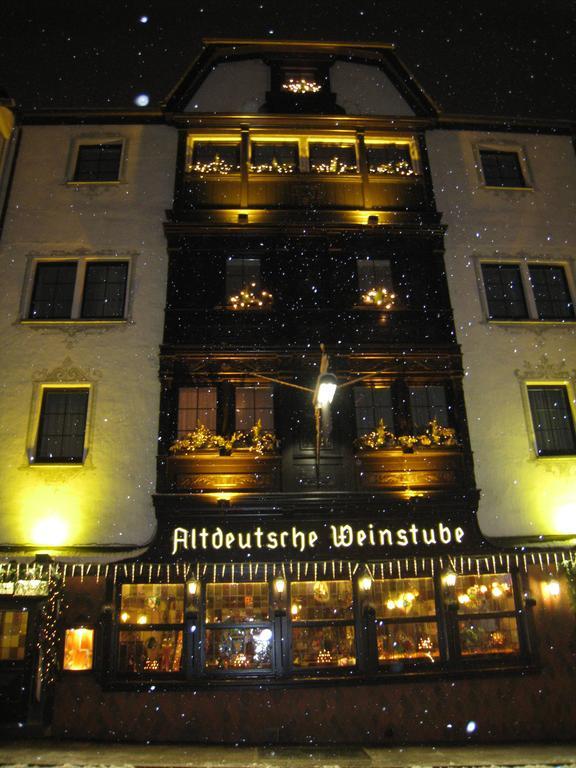 Altdeutsche Weinstube Hotel ฮูเดสไฮม์ แอม ไฮน์ ภายนอก รูปภาพ